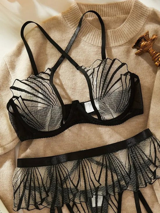 Elegant Grace – Luxe Kanten Lingerieset met Verfijnde Details | Sexy & Erotisch