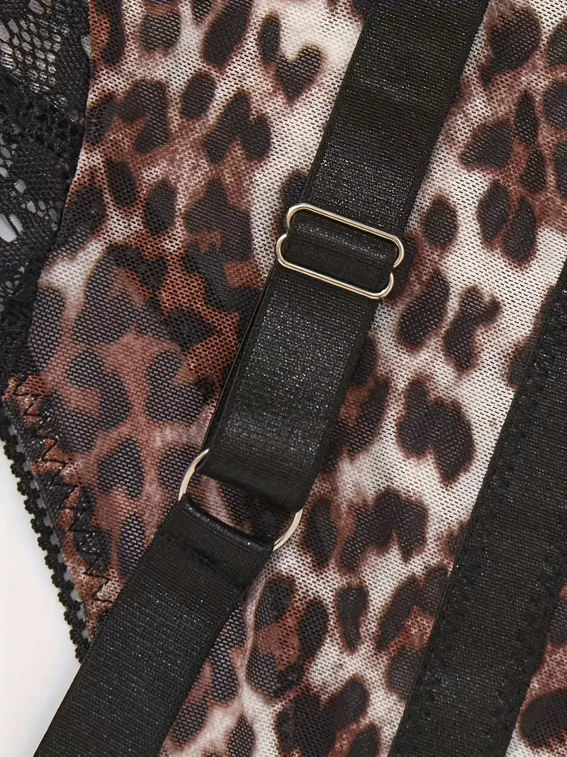 Wild Leopard – Luxe Kwaliteits Panterprint Body met Kanten Details & Harness – | Sexy & Erotisch