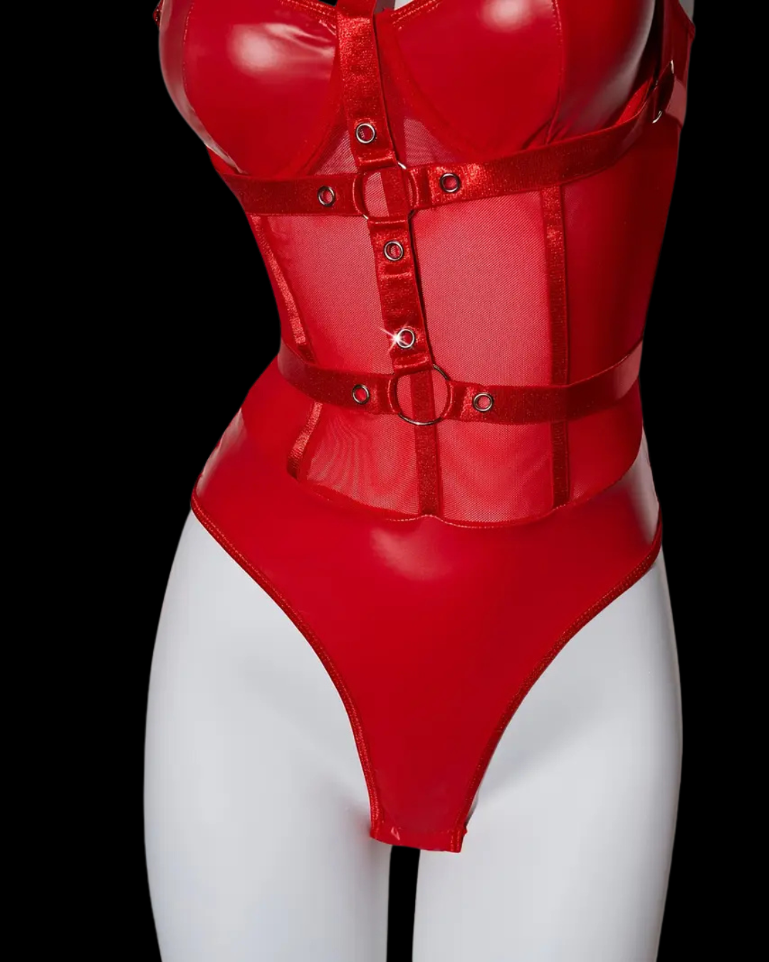 Kinky PU wetlook rode bondage body met verstelbare bandjes – Red Desire – kinky & sexy | Dare to Undress